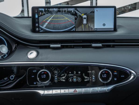 Genesis GV70 I с пробегом 2021 года, цена 5 499 000 рублей, 67111 км, внедорожник, Автокод Объявления