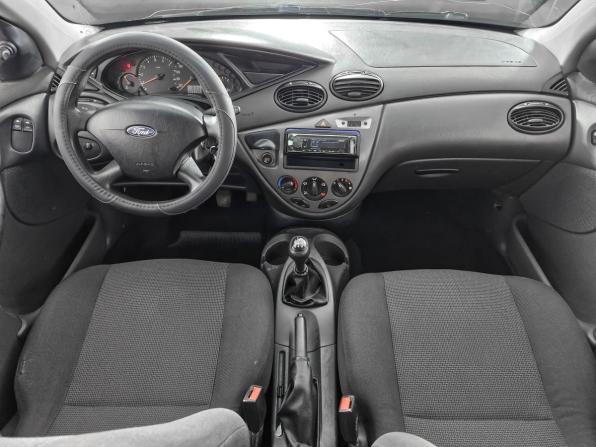 Ford Focus I Рестайлинг с пробегом 2004 года, цена 155 000 рублей, 355000 км, седан, Автокод Объявления