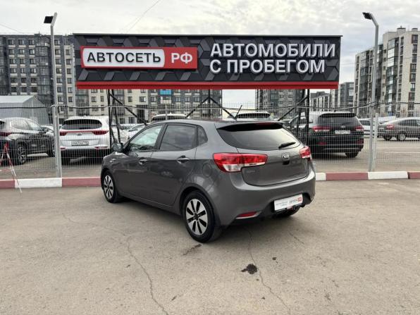 Kia Rio III Рестайлинг с пробегом 2016 года, цена 920 141 рубль, 144880 км, хэтчбек, Автокод Объявления