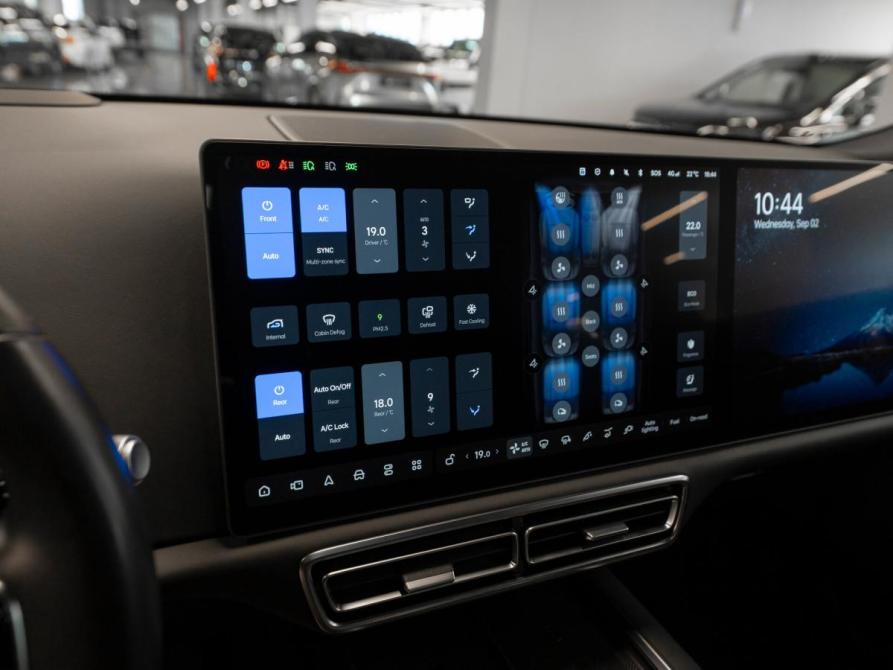 Li Auto (Lixiang) L9 I Москва  - изображение 26