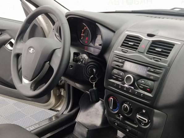 Lada (ВАЗ) Granta I Рестайлинг с пробегом 2021 года, цена 698 000 рублей, 38236 км, лифтбек, Автокод Объявления