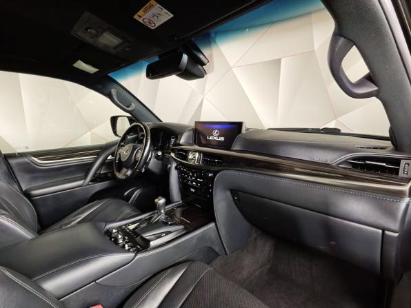 Lexus LX III Рестайлинг 2 с пробегом 2021 года, цена 8 990 000 рублей, 130026 км, внедорожник, Автокод Объявления