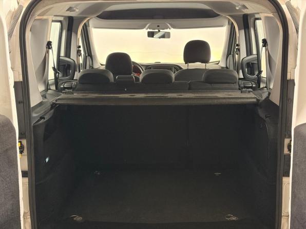Fiat Doblo II Рестайлинг с пробегом 2019 года, цена 1 060 000 рублей, 249285 км, компактвэн, Автокод Объявления