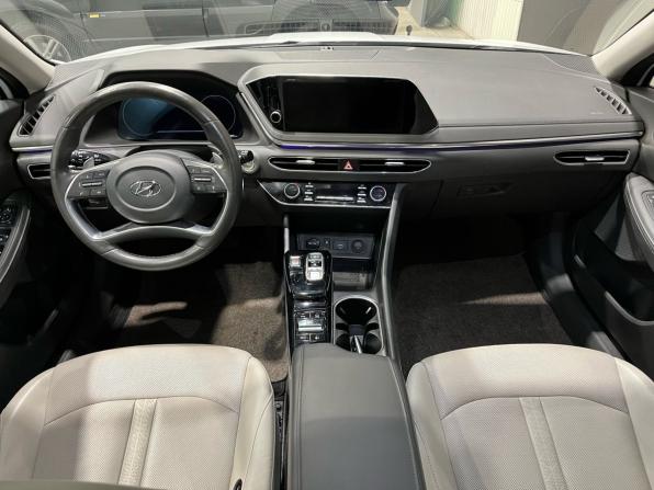 Hyundai Sonata VIII (DN8) с пробегом 2021 года, цена 2 530 000 рублей, 57392 км, седан, Автокод Объявления