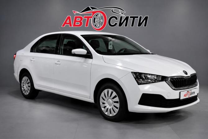 Skoda Rapid II с пробегом 2022 года, цена 1 570 000 рублей, 87000 км, лифтбек, Автокод Объявления