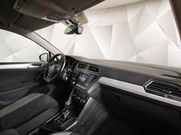 Volkswagen Tiguan II с пробегом 2017 года, цена 1 629 000 рублей, 178753 км, внедорожник, Автокод Объявления