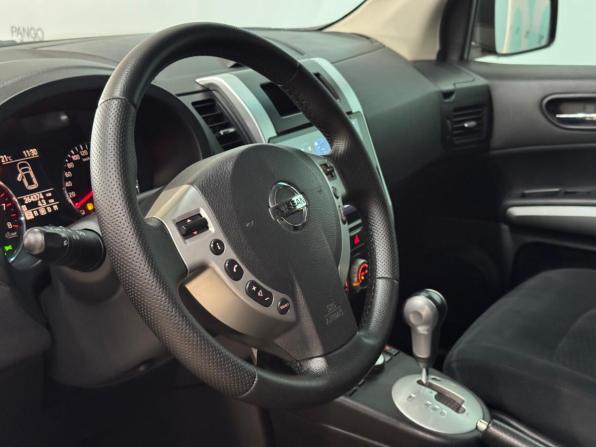 Nissan X-Trail II с пробегом 2011 года, цена 1 051 000 рублей, 264000 км, внедорожник, Автокод Объявления