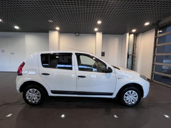 Renault Sandero I с пробегом 2013 года, цена 500 000 рублей, 236812 км, хэтчбек, Автокод Объявления