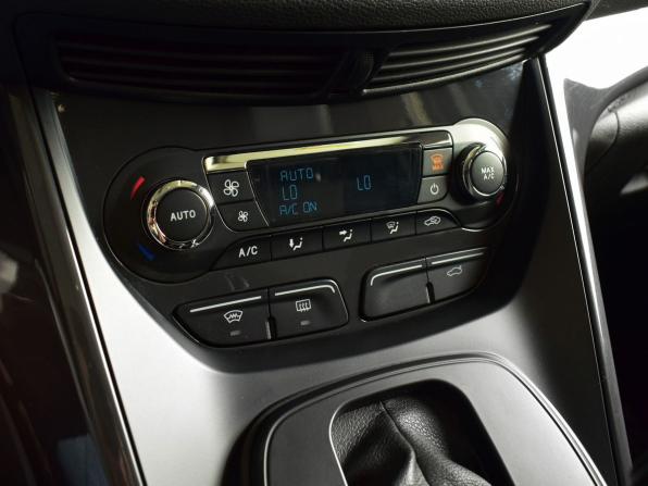 Ford Kuga II с пробегом 2013 года, цена 1 399 995 рублей, 90427 км, внедорожник, Автокод Объявления