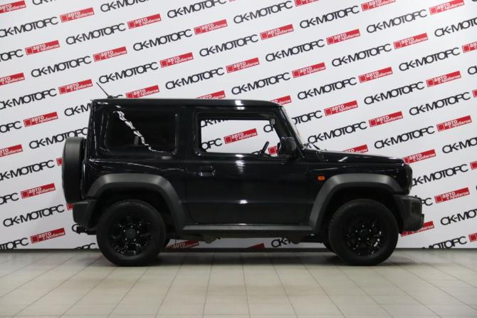 Suzuki Jimny IV с пробегом 2021 года, цена 2 395 170 рублей, 57371 км, внедорожник, Автокод Объявления