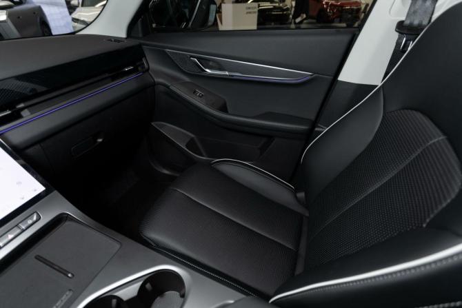 Новый Jaecoo J6 2026 года, цена 2 274 000 рублей, внедорожник, Автокод Объявления