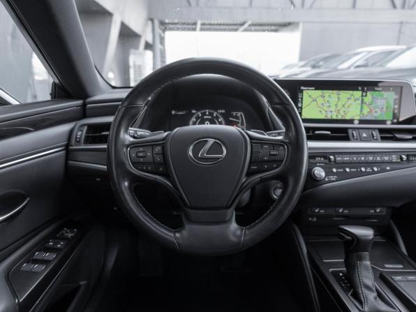 Lexus ES VII с пробегом 2020 года, цена 3 785 000 рублей, 98246 км, седан, Автокод Объявления