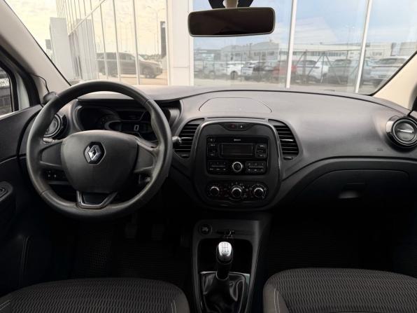 Renault Kaptur I с пробегом 2018 года, цена 1 049 000 рублей, 118000 км, внедорожник, Автокод Объявления