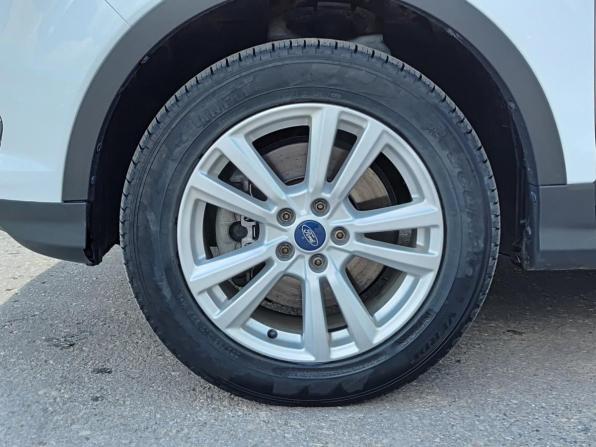 Ford Kuga II Рестайлинг с пробегом 2018 года, цена 1 800 000 рублей, 97380 км, внедорожник, Автокод Объявления
