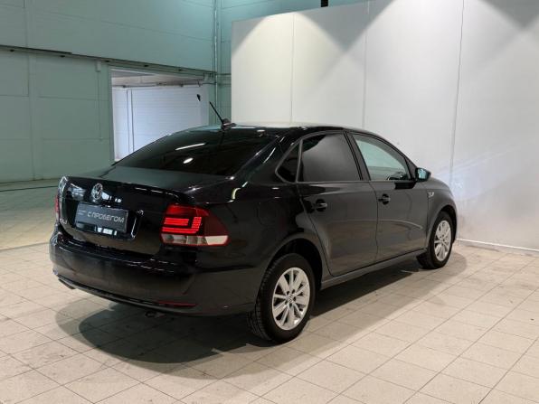 Volkswagen Polo V Рестайлинг с пробегом 2019 года, цена 1 385 000 рублей, 138000 км, седан, Автокод Объявления