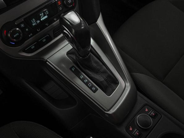 Ford Focus III с пробегом 2013 года, цена 798 000 рублей, 132299 км, хэтчбек, Автокод Объявления