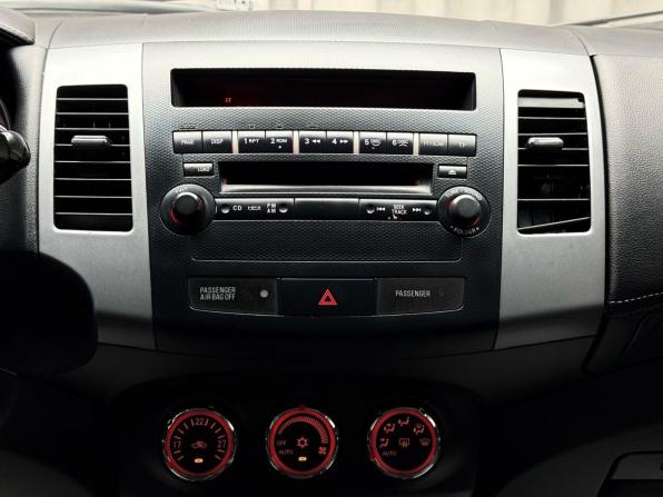 Mitsubishi Outlander II Рестайлинг с пробегом 2010 года, цена 1 129 000 рублей, 213000 км, внедорожник, Автокод Объявления