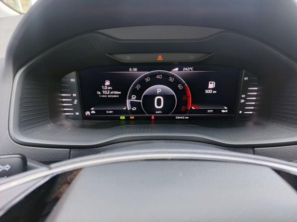Skoda Karoq I с пробегом 2020 года, цена 2 599 000 рублей, 59442 км, внедорожник, Автокод Объявления