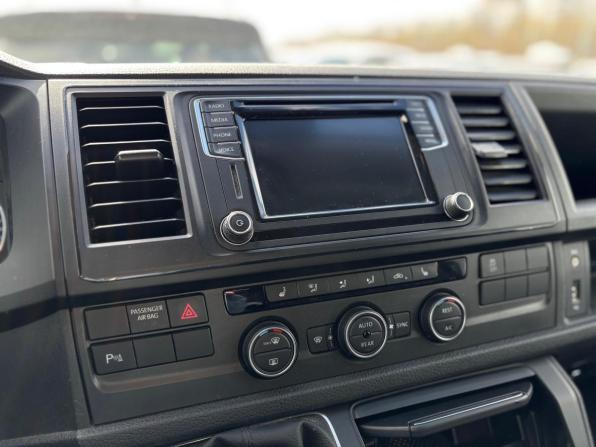 Volkswagen Caravelle T6 с пробегом 2016 года, цена 3 650 000 рублей, 87813 км, минивэн, Автокод Объявления