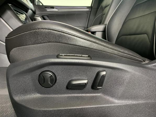 Volkswagen Tiguan II Рестайлинг с пробегом 2020 года, цена 3 725 000 рублей, 92710 км, внедорожник, Автокод Объявления