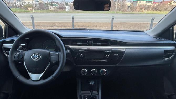 Toyota Corolla XI (E160 E170 E180) с пробегом 2013 года, цена 900 000 рублей, 152000 км, седан, Автокод Объявления