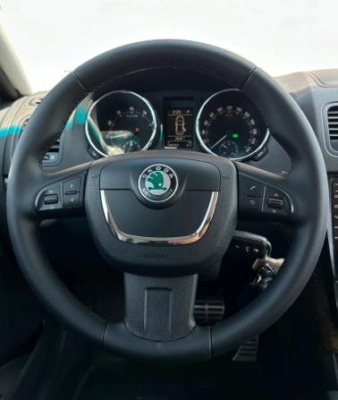 Skoda Yeti I с пробегом 2012 года, цена 995 000 рублей, 189351 км, внедорожник, Автокод Объявления