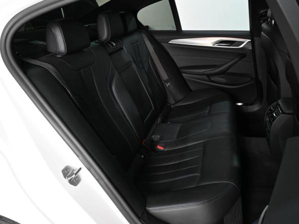 BMW 5 серии VII (G30/G31/G38) с пробегом 2019 года, цена 3 714 070 рублей, 119351 км, седан, Автокод Объявления