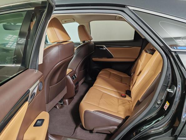 Lexus RX IV Рестайлинг с пробегом 2019 года, цена 3 949 000 рублей, 180012 км, внедорожник, Автокод Объявления