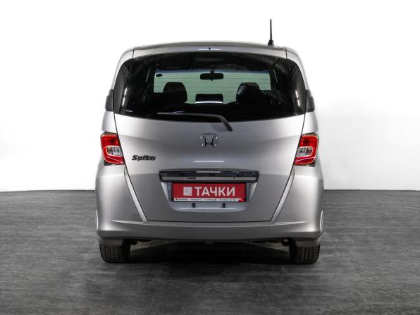 Honda Freed I Рестайлинг с пробегом 2012 года, цена 979 500 рублей, 129170 км, компактвэн, Автокод Объявления