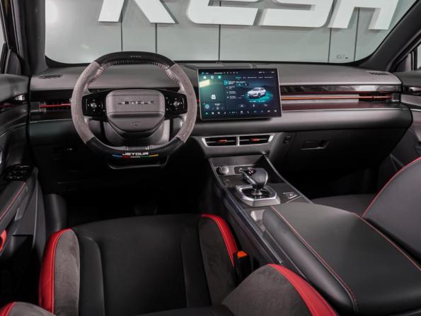 JETOUR DASHING I с пробегом 2024 года, цена 2 334 000 рублей, 19557 км, внедорожник, Автокод Объявления