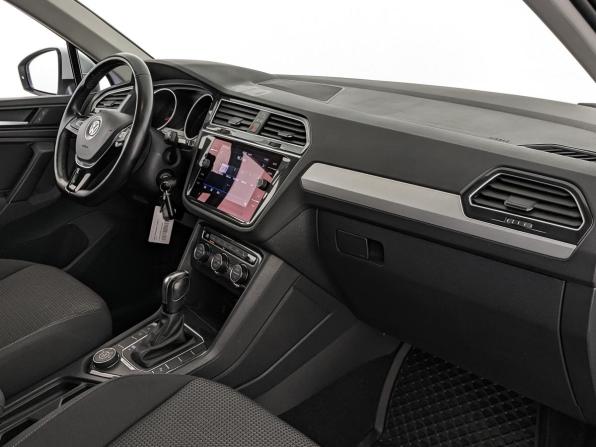 Volkswagen Tiguan II с пробегом 2019 года, цена 2 085 000 рублей, 139600 км, внедорожник, Автокод Объявления