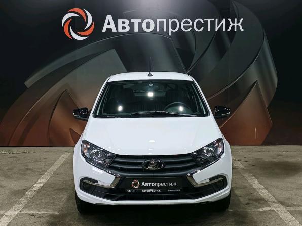 Lada (ВАЗ) Granta I Рестайлинг с пробегом 2025 года, цена 1 265 630 рублей, 13678 км, лифтбек, Автокод Объявления