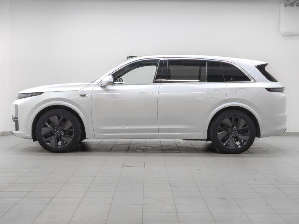 Li Auto (Lixiang) L7 I с пробегом 2023 года, цена 5 550 000 рублей, 57490 км, внедорожник, Автокод Объявления