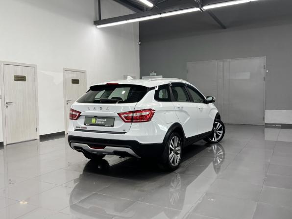 Lada (ВАЗ) Vesta I с пробегом 2018 года, цена 985 000 рублей, 135926 км, универсал, Автокод Объявления