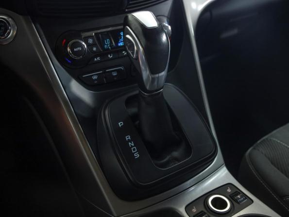 Ford Kuga II Рестайлинг с пробегом 2016 года, цена 1 199 000 рублей, 186900 км, внедорожник, Автокод Объявления