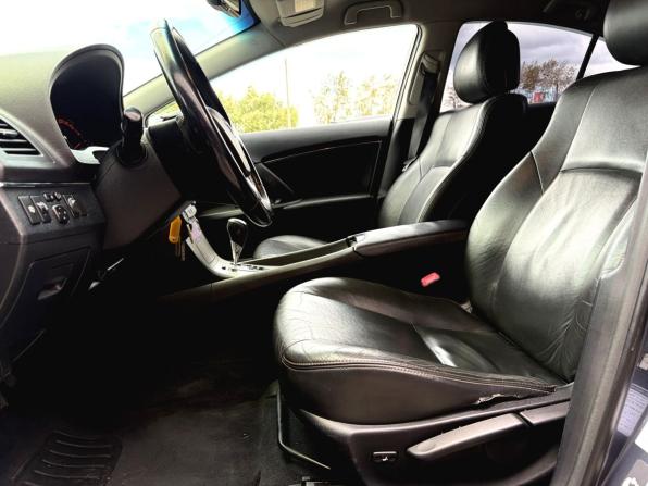 Toyota Avensis III Рестайлинг с пробегом 2011 года, цена 1 190 000 рублей, 162072 км, седан, Автокод Объявления