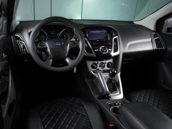 Ford Focus III с пробегом 2012 года, цена 1 100 000 рублей, 175666 км, хэтчбек, Автокод Объявления