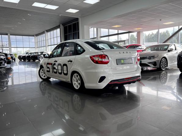 Lada (ВАЗ) Granta I с пробегом 2015 года, цена 2 750 000 рублей, 1 км, седан, Автокод Объявления