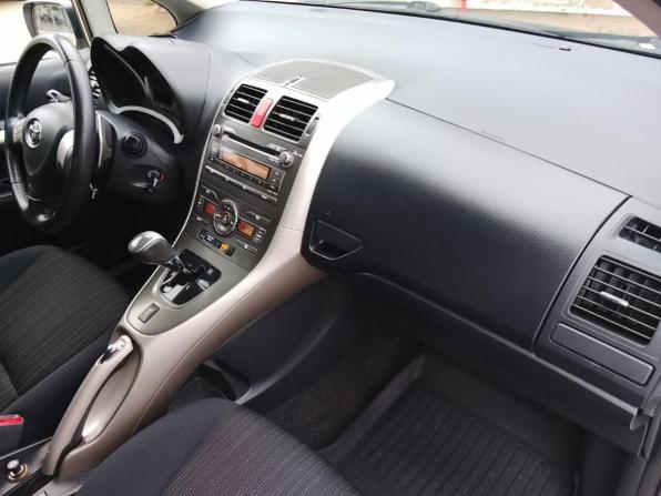 Toyota Auris I с пробегом 2007 года, цена 669 000 рублей, 199000 км, хэтчбек, Автокод Объявления