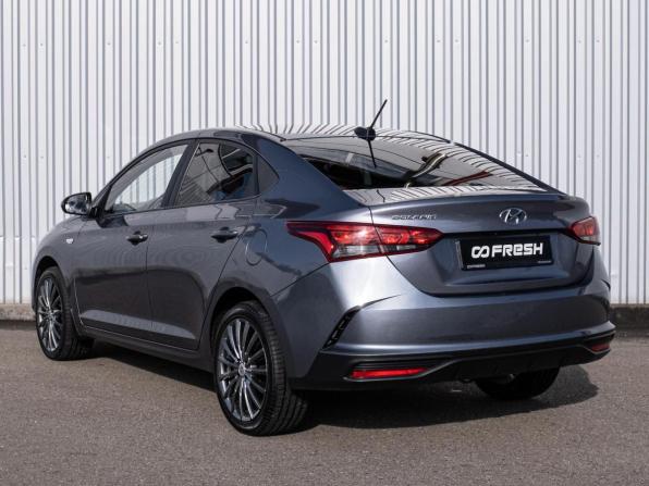 Hyundai Solaris II Рестайлинг с пробегом 2021 года, цена 1 749 000 рублей, 76423 км, седан, Автокод Объявления
