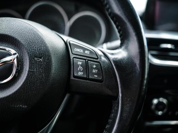 Mazda 6 III (GJ) Рестайлинг с пробегом 2015 года, цена 1 679 000 рублей, 88984 км, седан, Автокод Объявления