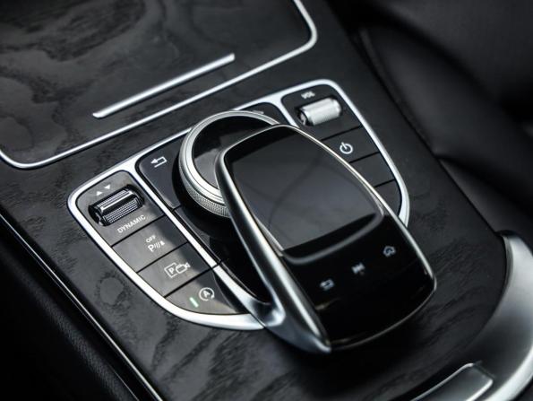 Mercedes-Benz C-Класс IV (W205) Рестайлинг с пробегом 2018 года, цена 2 795 757 рублей, 121021 км, седан, Автокод Объявления