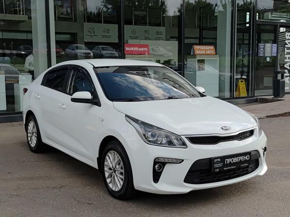 Kia Rio IV с пробегом 2019 года, цена 1 420 000 рублей, 70000 км, седан, Автокод Объявления