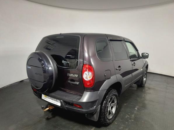 Chevrolet Niva I Рестайлинг с пробегом 2017 года, цена 720 000 рублей, 94792 км, внедорожник, Автокод Объявления
