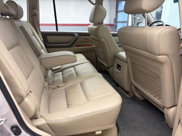 Toyota Land Cruiser 100 Series Рестайлинг 1 с пробегом 2003 года, цена 2 779 900 рублей, 139883 км, внедорожник, Автокод Объявления