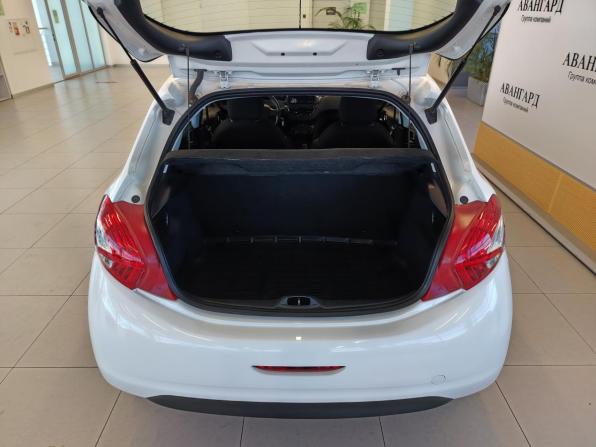 Peugeot 208 I с пробегом 2013 года, цена 545 000 рублей, 91835 км, хэтчбек, Автокод Объявления