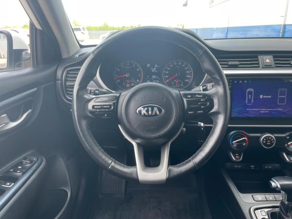Kia Rio IV Рестайлинг с пробегом 2021 года, цена 1 837 300 рублей, 42245 км, седан, Автокод Объявления