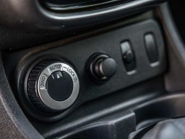 Renault Duster I с пробегом 2012 года, цена 1 048 000 рублей, 132650 км, внедорожник, Автокод Объявления