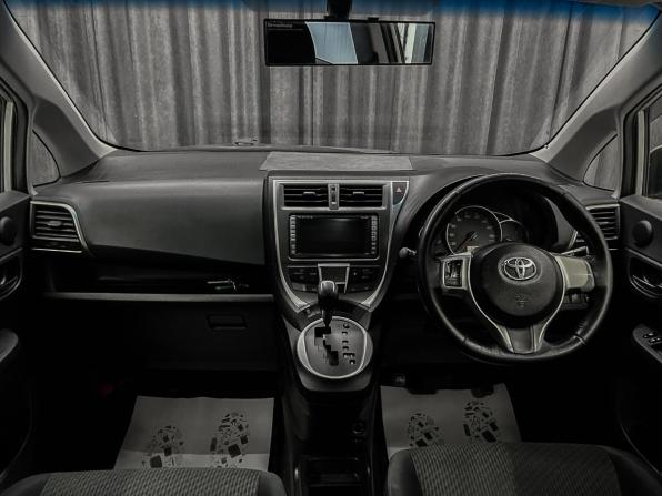 Toyota Ractis II с пробегом 2012 года, цена 849 000 рублей, 182666 км, хэтчбек, Автокод Объявления
