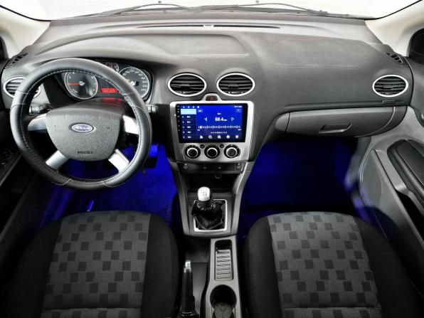 Ford Focus II с пробегом 2007 года, цена 279 000 рублей, 245078 км, хэтчбек, Автокод Объявления